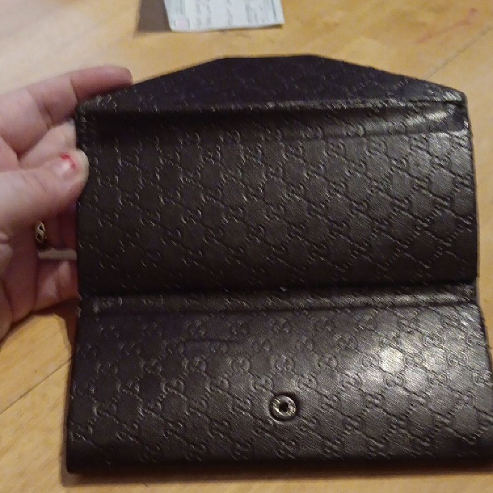 Gucci Black Textured Eyeglass Case - Picture 5 of 10